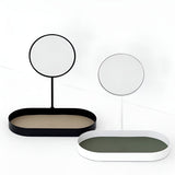 Makeupbakke i metal med aftageligt standspejl på toiletbord