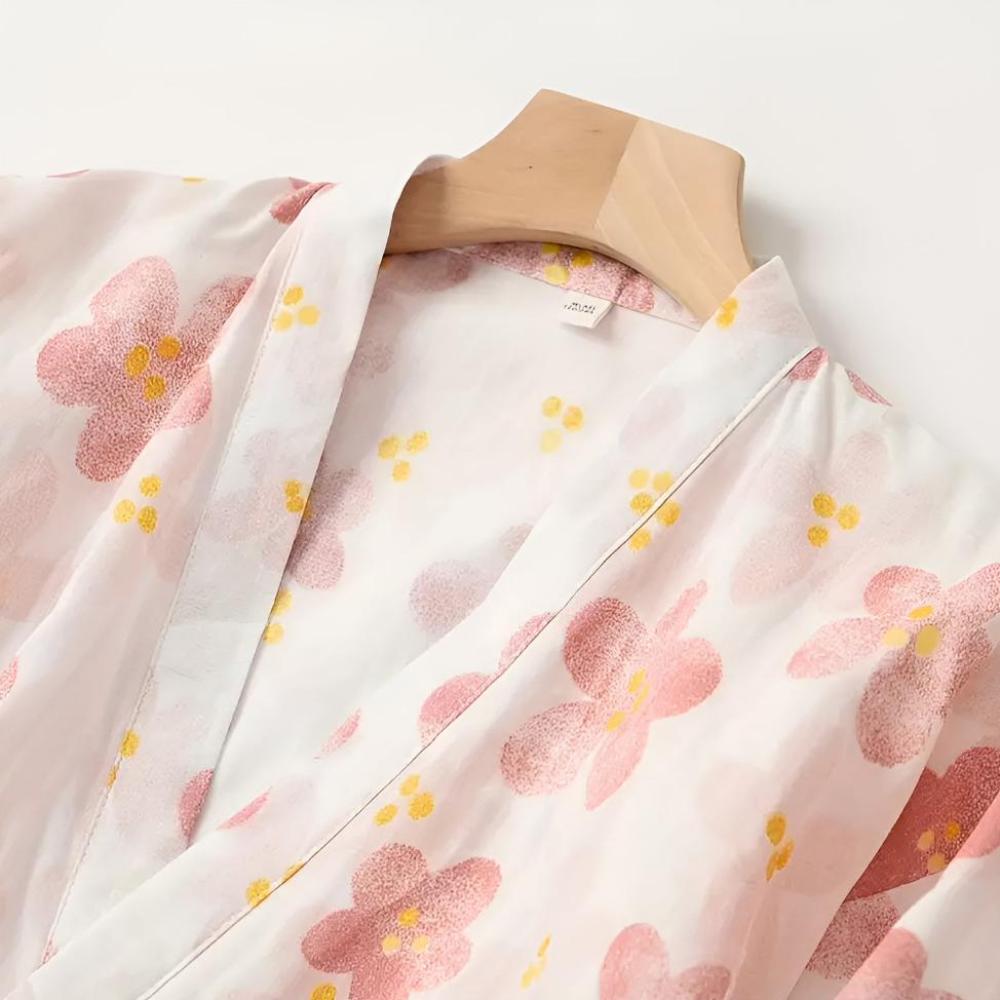 Badekåbe til kvinder i bomuld med blomstermønster i yukata-stil