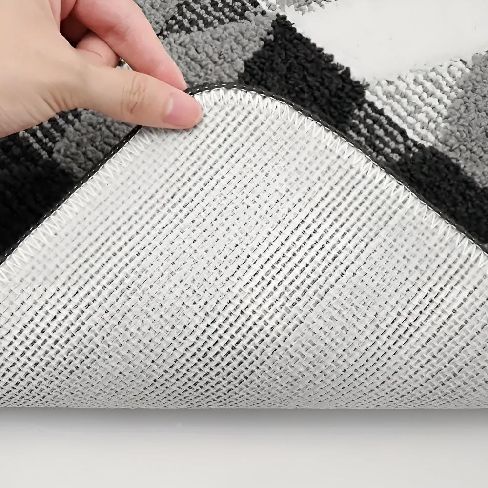 Skridsikker dørmåtte i mikrofiber med geometrisk mønster i entré