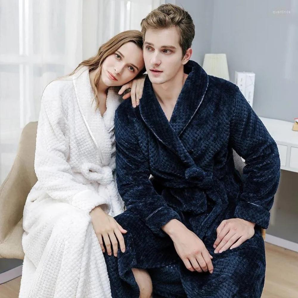 Unisex badekåbe i blød fleece med lommer og bælte