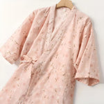 Badekåbe til kvinder i bomuld med blomstermønster i yukata-stil