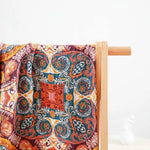 Stort badehåndklæde i bomuld med farverigt vintage boho-mønster
