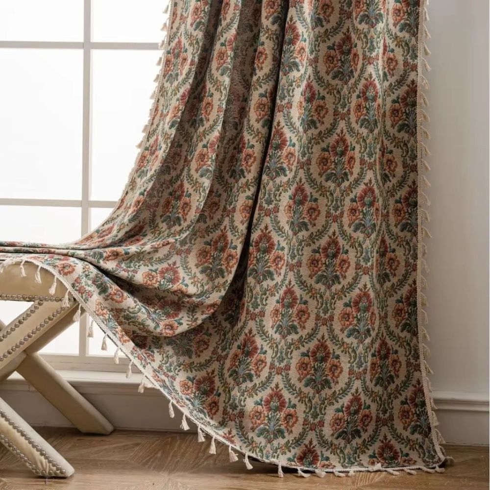 FloraLoom | Gardiner Vintage - Blomstret Vaskbar Med Kvaster