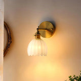 HyggeGlow | Væglampe Vintage – Messing Tulipan Glas