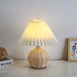 HyggeLume | Bordlampe Skandinavisk - Rattan Plisseret LED 1-Lys