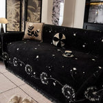 Sofabetræk med mælkebøtteprint i Japandi-stil på sofa