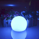 Moderne PE Globe Udendørs Havebelysning LED Genopladelig