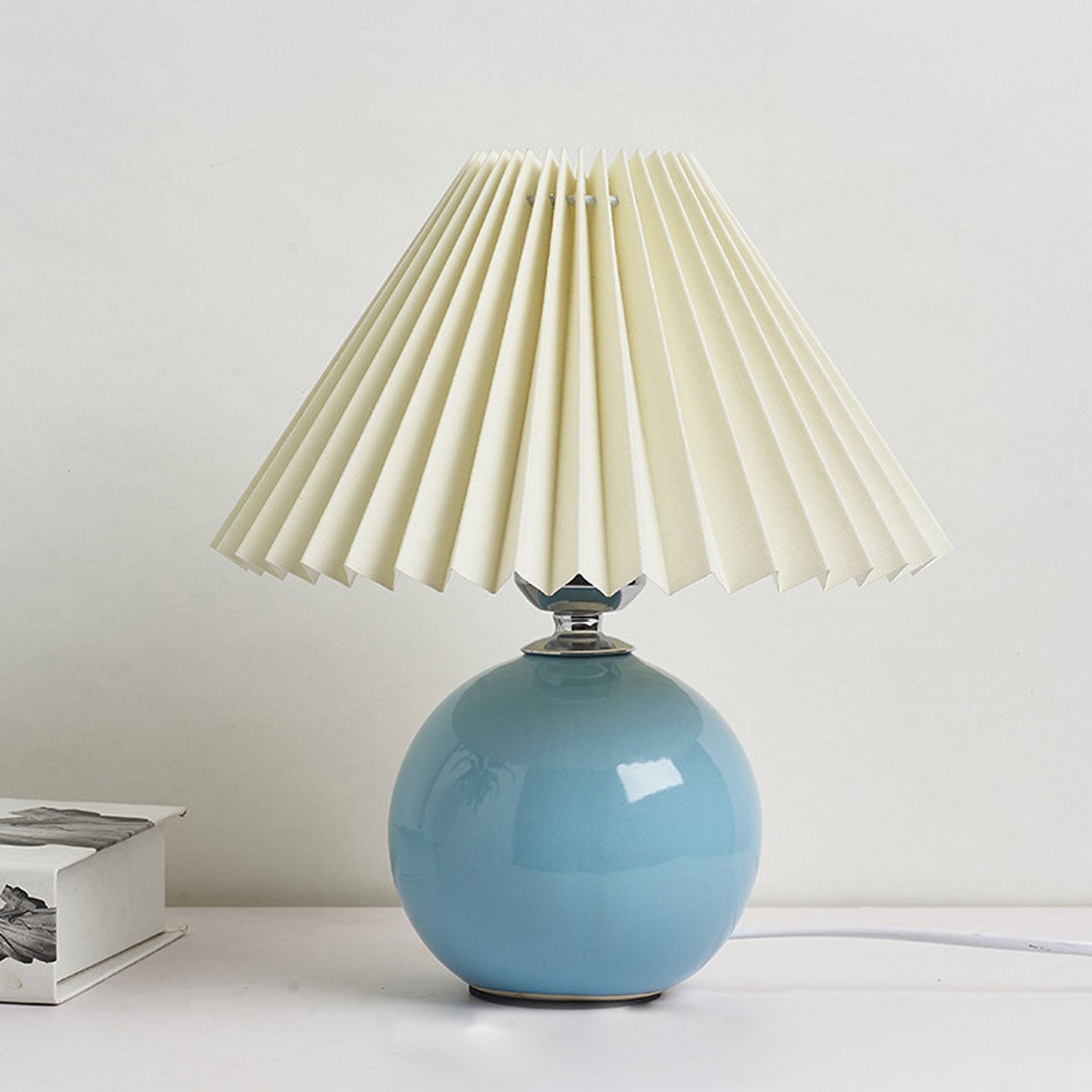NordicAura | Bordlampe Vintage - Plisseret Keramik