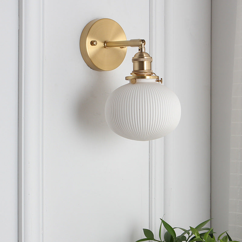 NordicAura | Væglampe Skandinavisk - Messing Riflet Glas LED