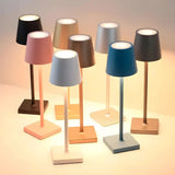 NordicLux | Bordlampe Skandinavisk – LED Aluminium
