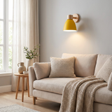 ScandiLux | Væglampe Minimalistisk - Træ Kegle LED