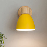 ScandiLux | Væglampe Minimalistisk - Træ Kegle LED