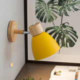 ScandiLux | Væglampe Minimalistisk - Træ Kegle LED