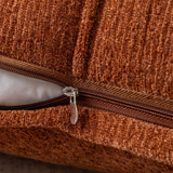 Neutralt pudebetræk med syning i mikrofiber på sofa