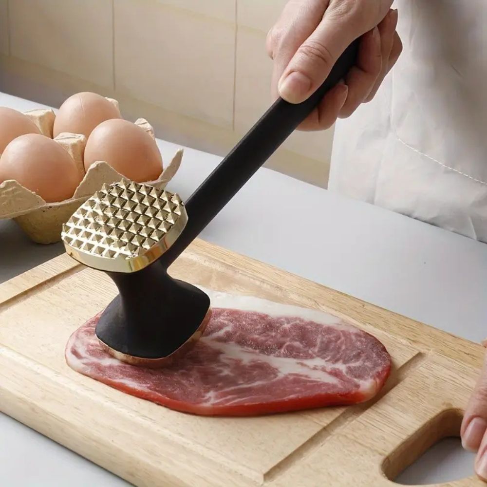 Kødhammer i zinklegering med to sider til mørning af kød