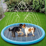 Sprinklermåtte til hunde i haven