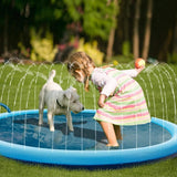 Sprinklermåtte til hunde i haven